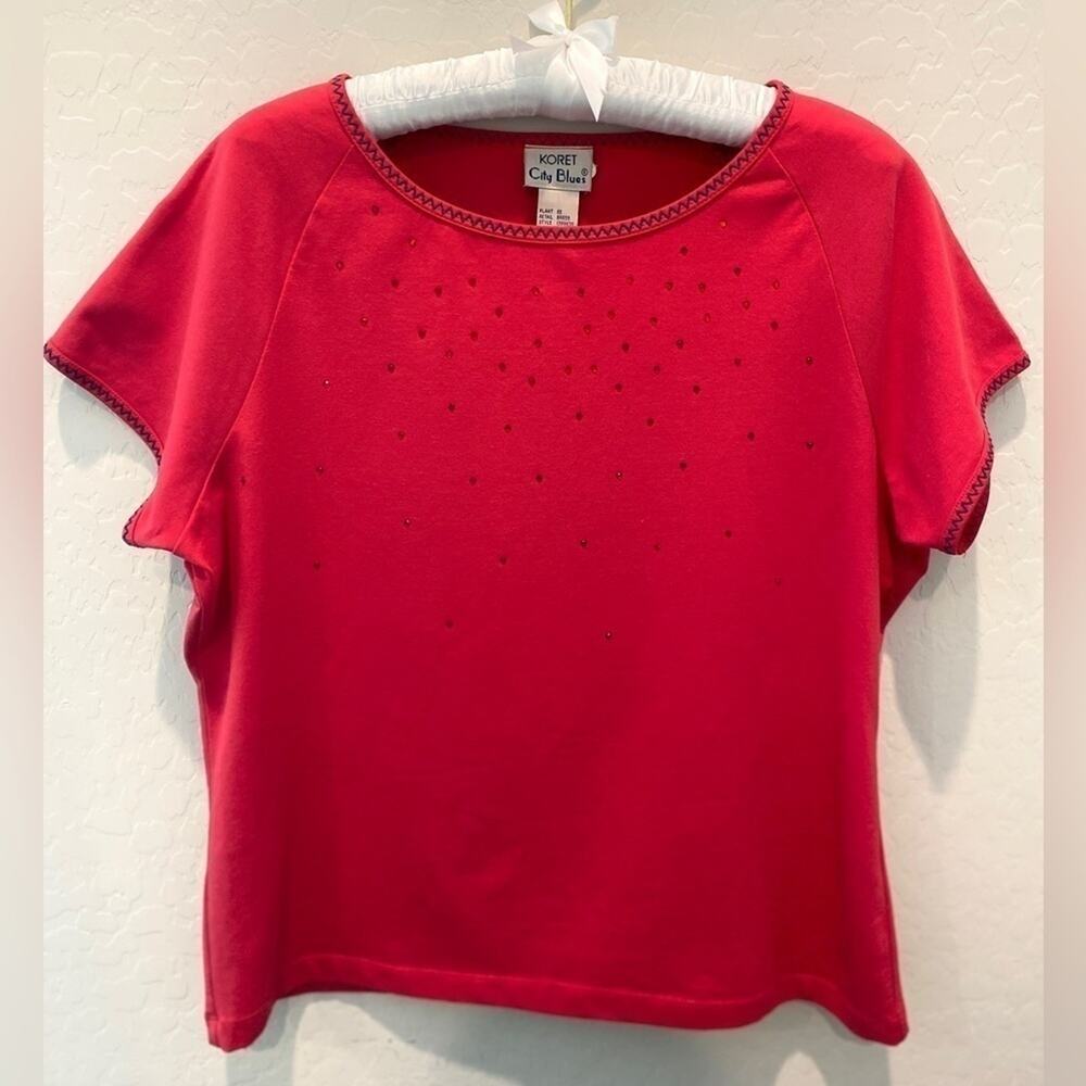 KORET CITY BLUES | Vintage Red Studded Knit Short Sleeve Tee Top | Medium